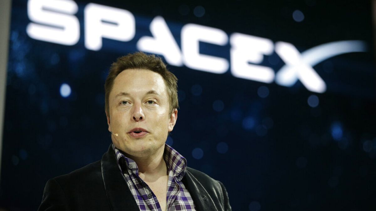Reuters: Musk'ın SpaceX'i ABD istihbarat teşkilatı için bir casus uydu ağı kuruyor