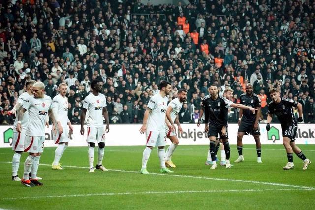 1709501794-trendyol-süper-lig-besiktas-0-galatasaray-1-ilk yarı-145309