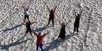 Yer: Artvin!  Temmuz ortasında karda yoga yaptılar