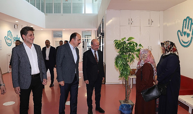 Başkan Altay, 2 Nisan Dünya Otizm Farkındalık Günü nedeniyle SOBE'yi ziyaret etti - GÜNDEM