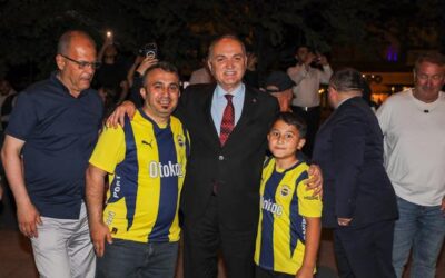 Düzce'de Aziz Yıldırım Sevinci: Yeniden Başkan Seçimi Coşkuyla Kutlandı